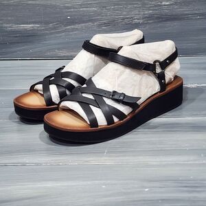 Naturalizer Georgette Sandals Slingback 10.5 Black Strappy Open‎ Toed